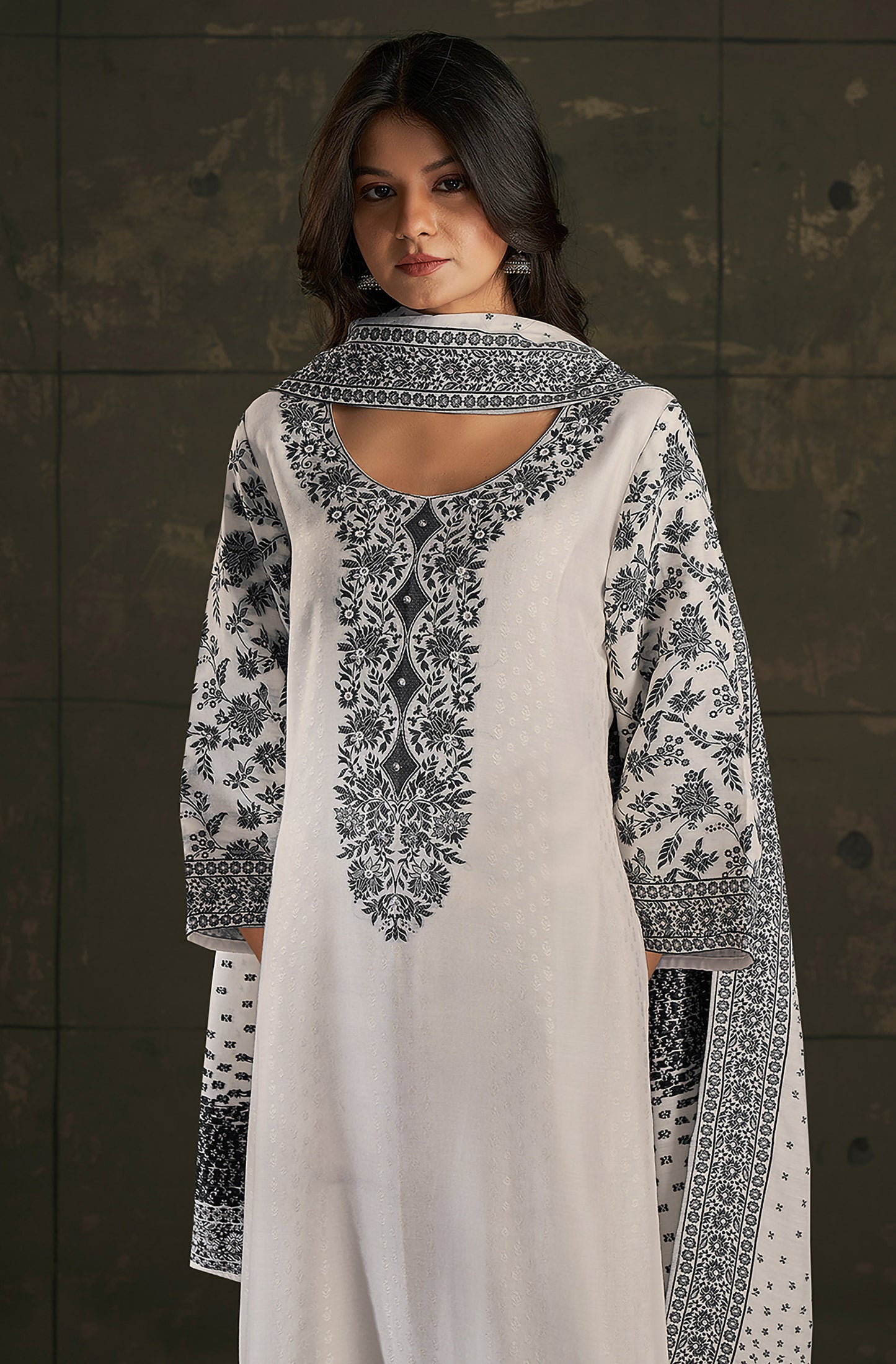 Beige Noir Silk Kurta Set - House of Nari