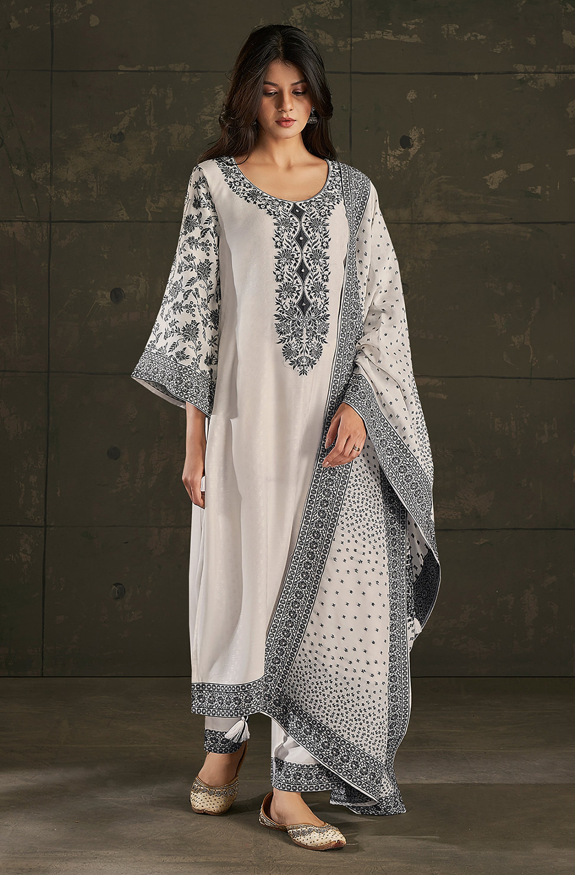 Beige Noir Silk Kurta Set - House of Nari