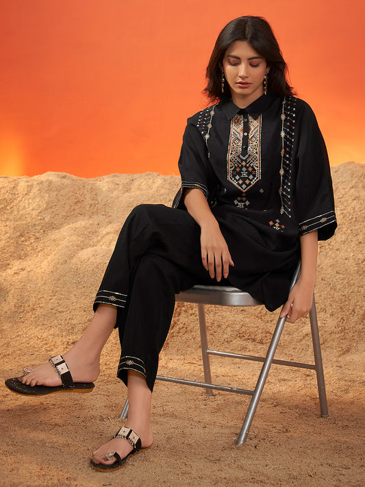 Black Viscose Embroidered Kaftan Kurta Set - House of Nari